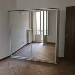 Affitto 3 camera appartamento di 90 m² in Parma