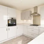 Rent 4 bedroom house in Yorkshire And The Humber