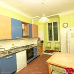 Rent 7 bedroom apartment of 130 m² in Genoa