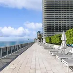 Rent 2 bedroom apartment of 100 m² in Broward County