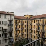 Rent 1 bedroom apartment of 55 m² in milan