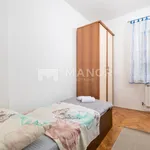 Najam 3 spavaće sobe stan od 64 m² u Grad Rijeka