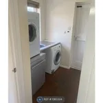 Rent 3 bedroom house in East Midlands