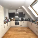 Rent 2 bedroom flat in North Hertfordshire