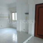 Rent 3 bedroom apartment of 80 m² in Itala