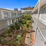 Rent 1 bedroom apartment in Woolloomooloo