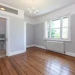 Rent 7 bedroom house in South East England