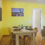 Rent a room in Madrid