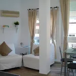 Rent 1 bedroom apartment of 45 m² in Alicante