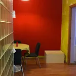 Rent a room of 80 m² in madrid