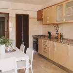 Rent 1 bedroom apartment of 80 m² in Portimão