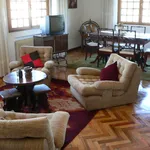 Rent 3 bedroom house of 210 m² in Pontevedra']