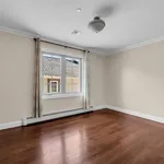 Rent 4 bedroom apartment of 390 m² in Staten Island