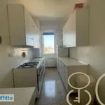 Affitto 3 camera appartamento di 90 m² in Milan