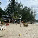 Rent 1 bedroom house of 200 m² in Phuket