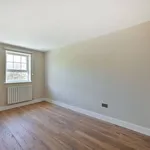 Rent 4 bedroom apartment in South East England