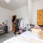 Rent 3 bedroom flat in West Midlands