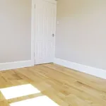 Rent 3 bedroom apartment in Scotland