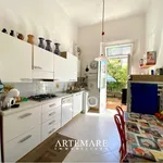 Rent 3 bedroom apartment of 80 m² in Pietrasanta