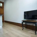 Rent 1 bedroom apartment in Porto