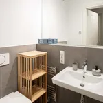 Rent 3 bedroom apartment of 59 m² in Berlin