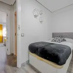 Rent a room of 100 m² in madrid