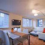 Rent 2 bedroom apartment in New York