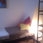 Rent a room in Barcelona']