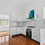 Rent 4 bedroom house in Clayfield