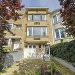 Location maison de ville Woluwe-saint-pierre (1150), 151.00m² avec 3 chambre(s). Link Immo