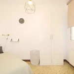 Rent a room of 120 m² in barcelona