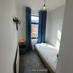 Rent 5 bedroom house in North East England