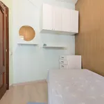 Alquilar 4 dormitorio apartamento en Madrid