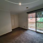 Rent 2 bedroom apartment in Brunswick West