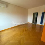 Rent 4 bedroom apartment of 90 m² in Palermo