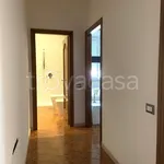 Affitto 3 camera appartamento di 75 m² in Reggio nell'Emilia