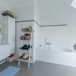 Rent 2 bedroom apartment in Braine-l'Alleud