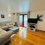 Rent 3 bedroom flat in Wales