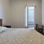 Rent a room of 250 m² in barcelona