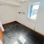 Rent 3 bedroom house in Calderdale