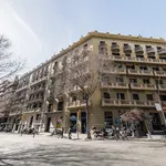 Rent 1 bedroom apartment of 130 m² in Barcelona