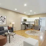 Rent 4 bedroom apartment of 125 m² in New York City