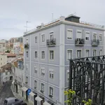 Rent 4 bedroom apartment in Lisbon