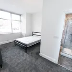 Rent 6 bedroom house in Leeds