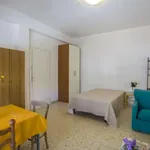 Rent a room in rome