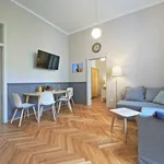 Pronajměte si 1 ložnic/e byt o rozloze 48 m² v Prague