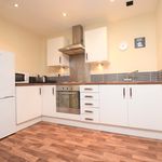 Rent 2 bedroom flat in Sheffield