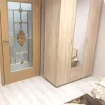 Rent 1 bedroom apartment of 40 m² in Център