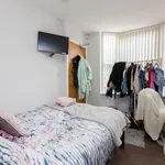 Rent 6 bedroom flat in West Midlands