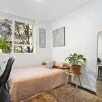 Rent 2 bedroom apartment in Melbourne